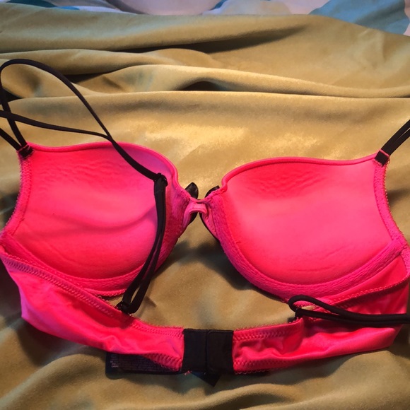 Victoria Secret 34 B scarlet and black lace Very Sexy Push-up bra/ white ribbons - Picture 5 of 11